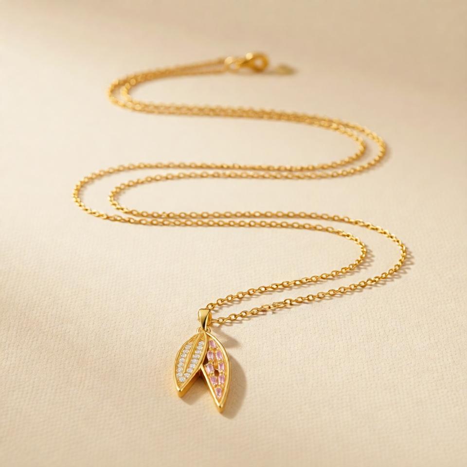 Leafy Chain Pendant – Gold view 7