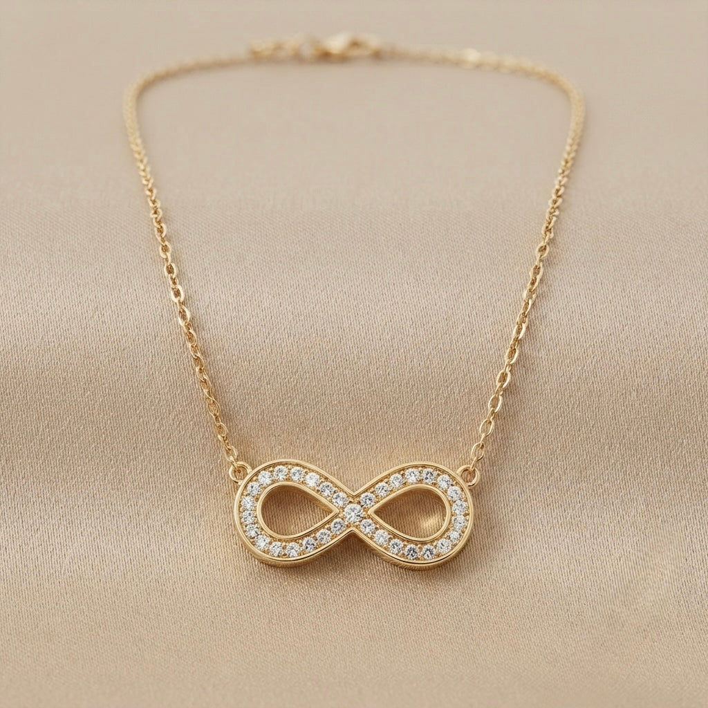 Infinity Chain Pendant – Gold view 3