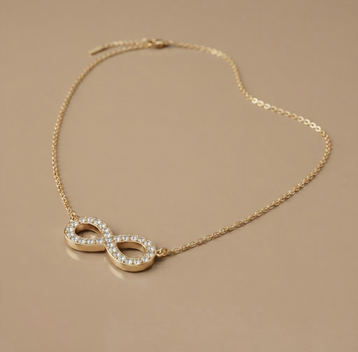 Infinity Chain Pendant – Gold view 1