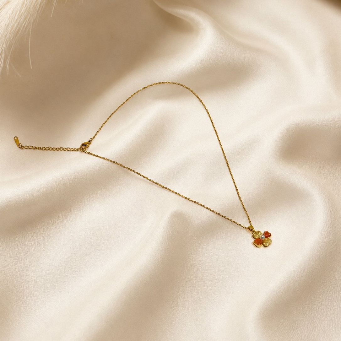Flower Chain Pendant – Petite – Gold view 1