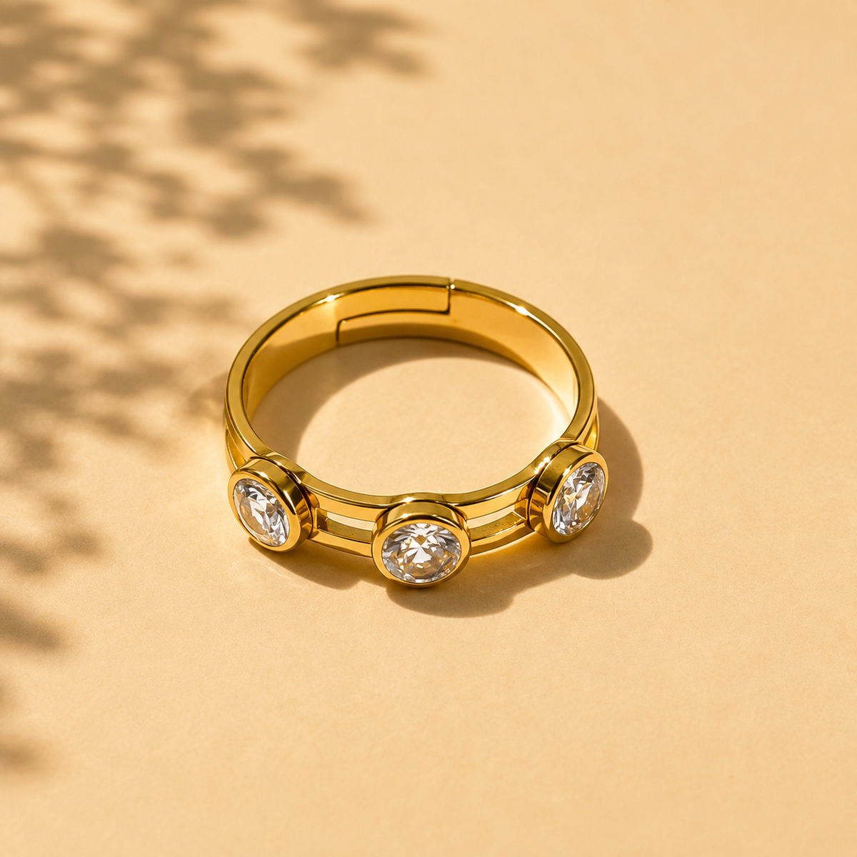 Diamond Fancy Finger Rings – Gold view 5