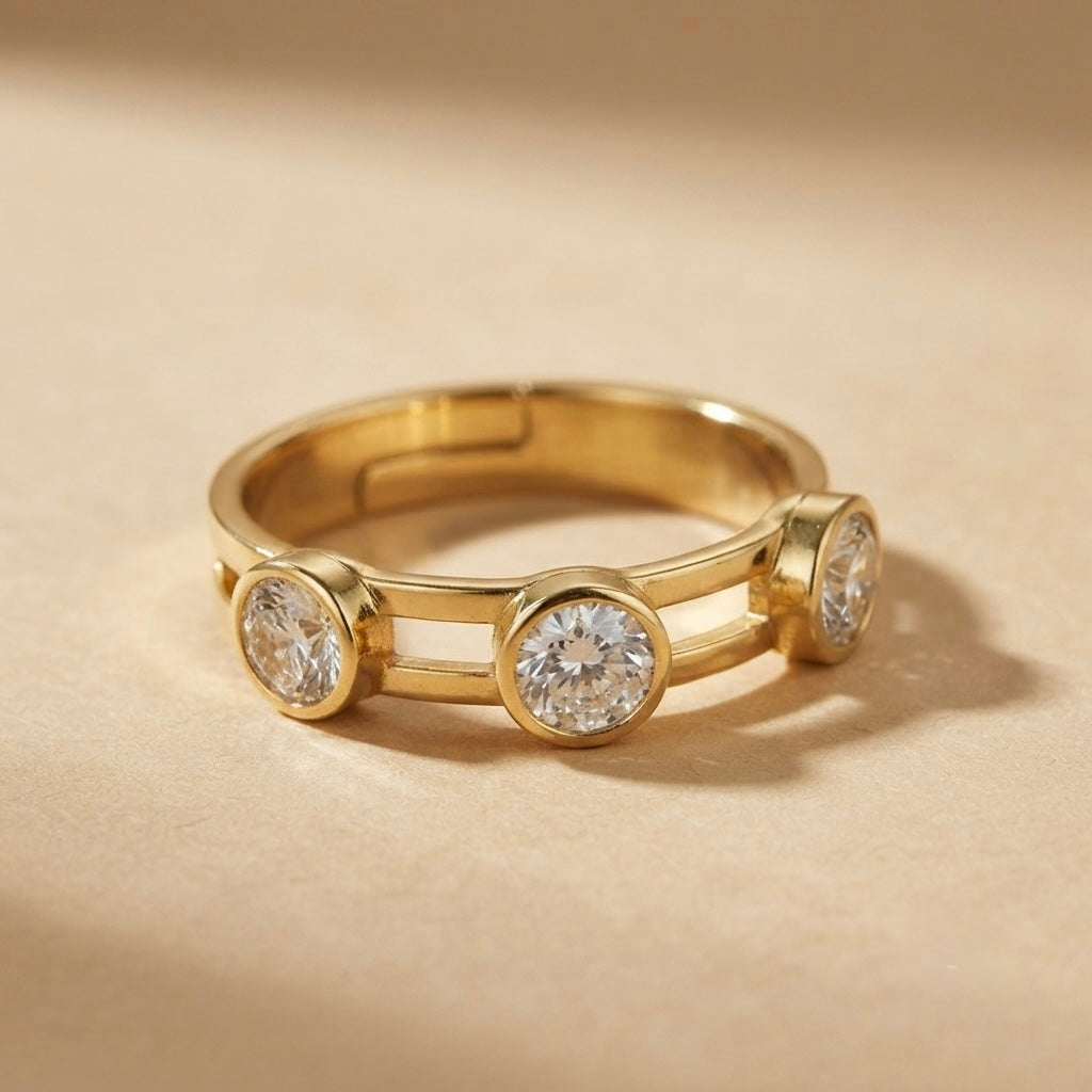 Diamond Fancy Finger Rings – Gold view 3