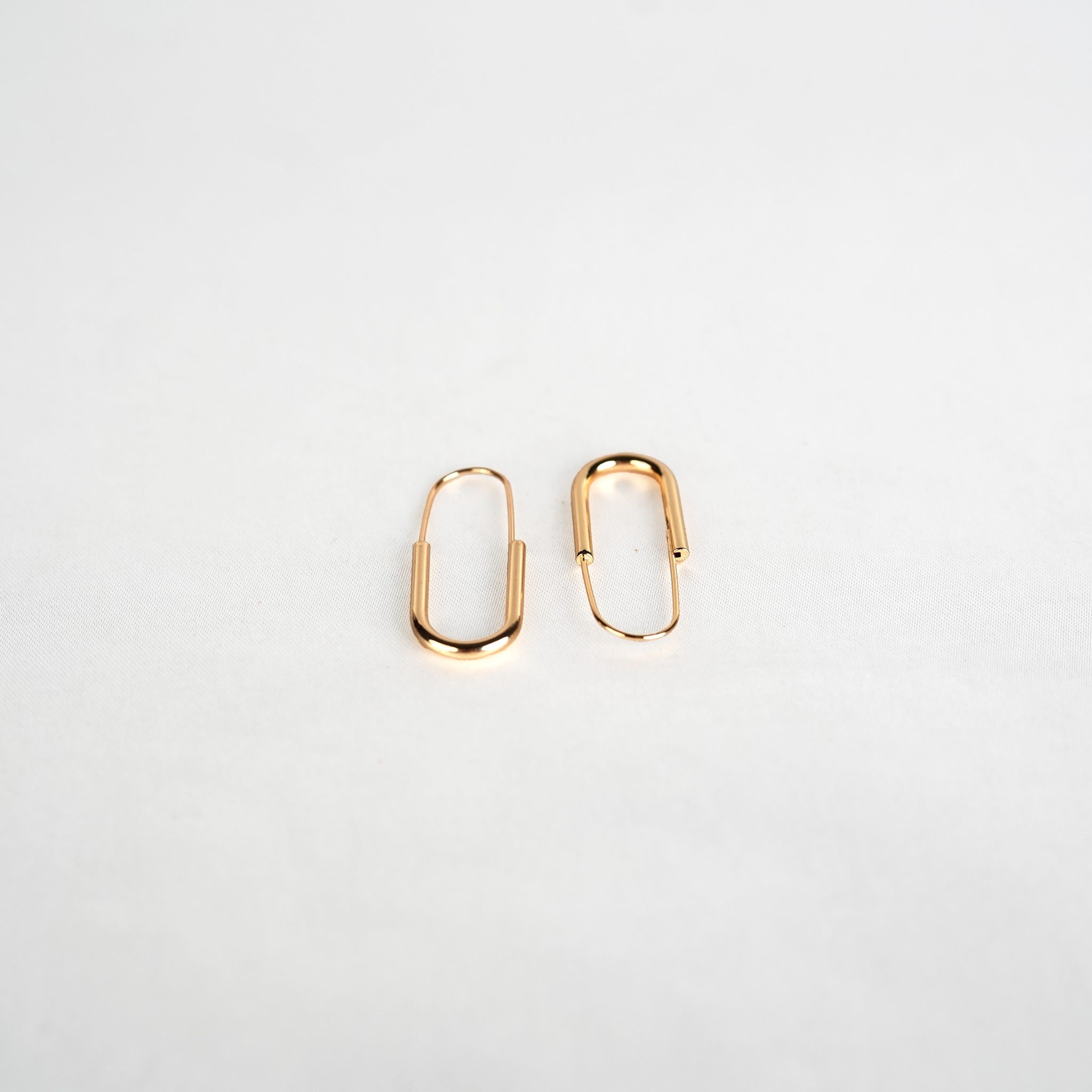 U-Turn Hoop Earrings