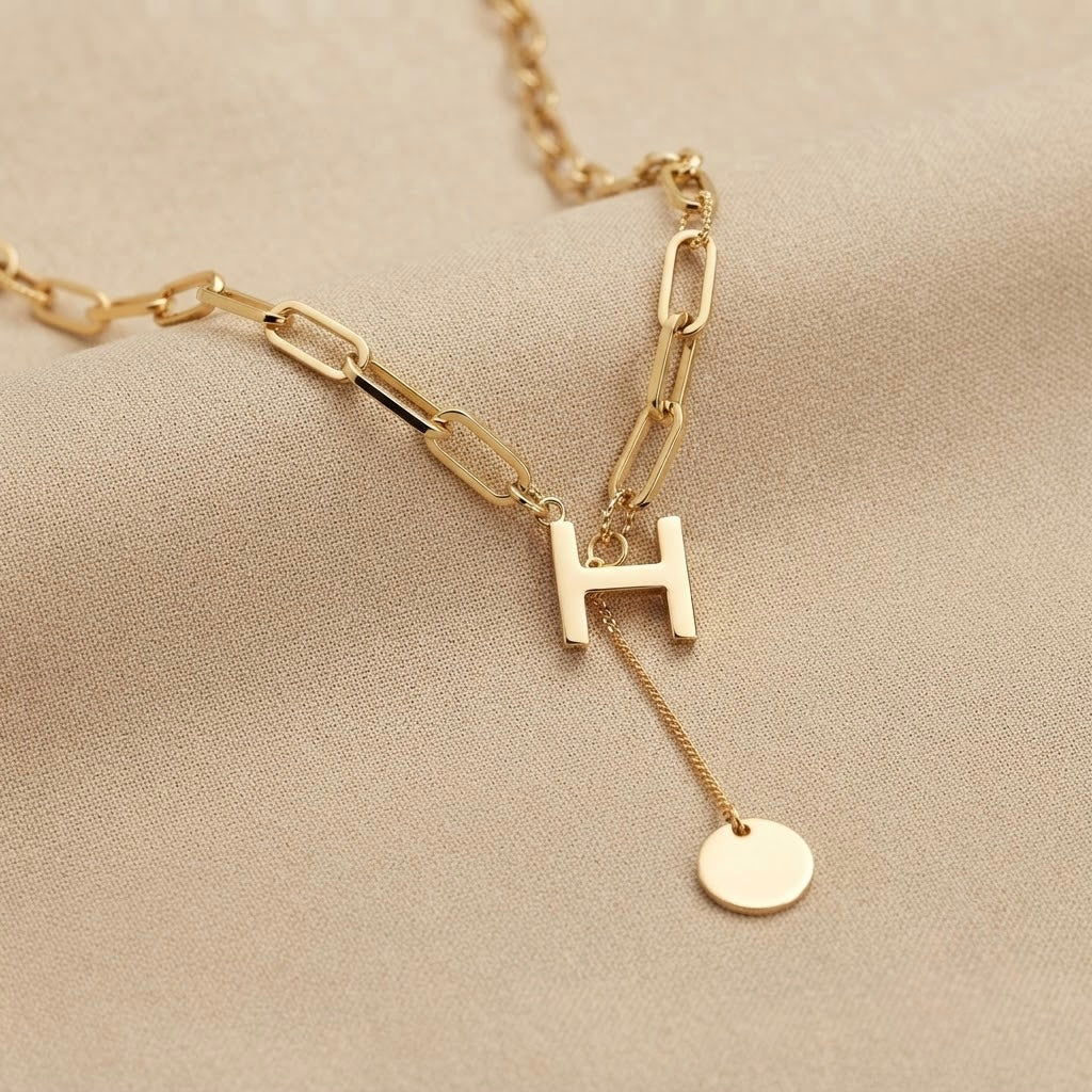 H Stylish Chain Pendant detail view 4